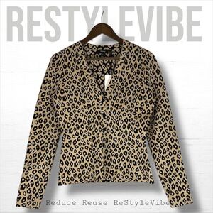 THEORY Women’s Size M Sweater Cardigan V-Neck Leopard Animal Print NWT NEW